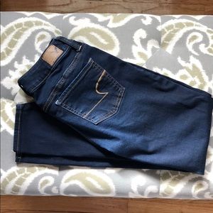 American Eagle skinny jeans